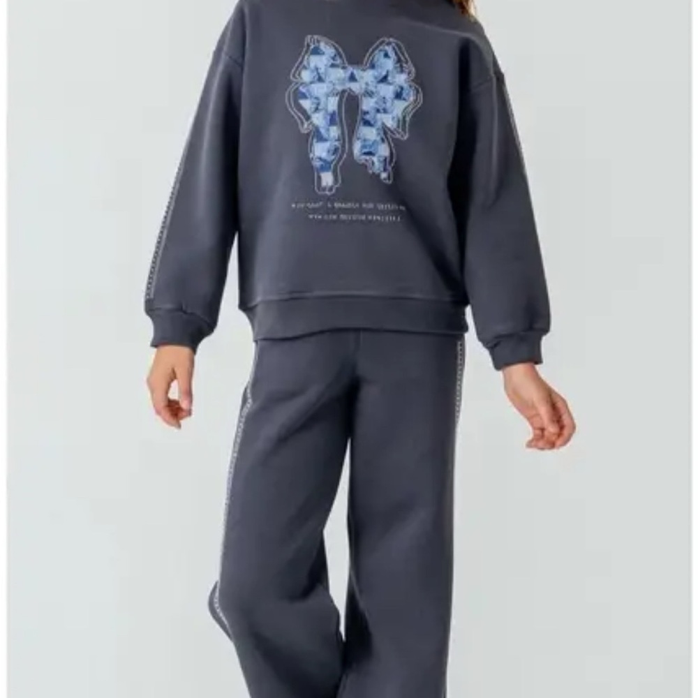 Kids Butterfly Graphic Sweatshirt - Dark Gray
